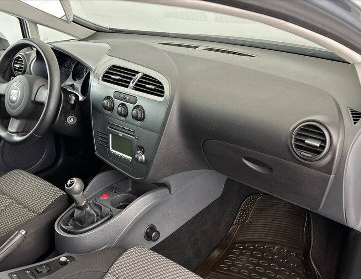 Seat Leon Hatchback 1,4 l 63 kw