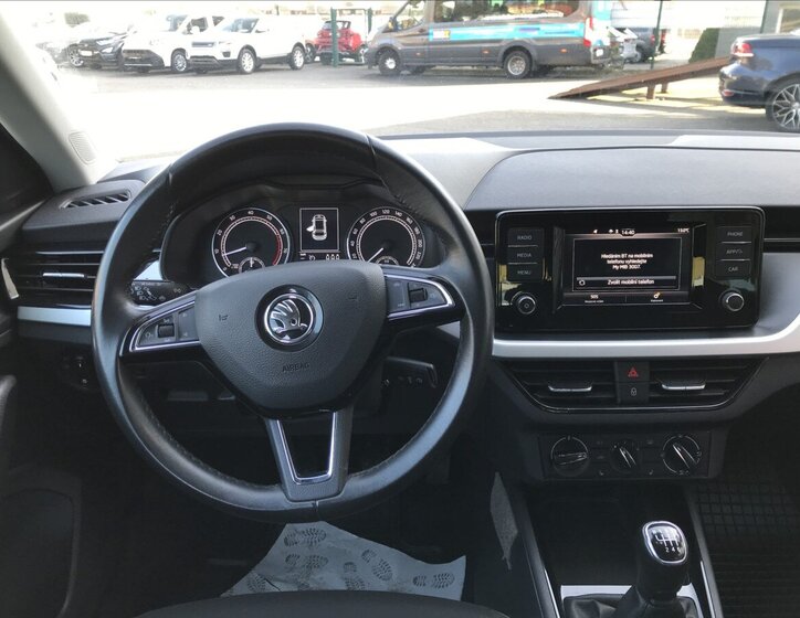 Škoda Scala Hatchback 1,5 l 110 kw