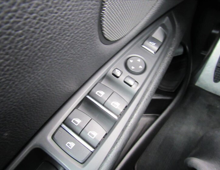 BMW X6 SUV / Terénní 3,0 l 190 kw