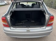 Opel Astra Hatchback 1,7 l 55 kw