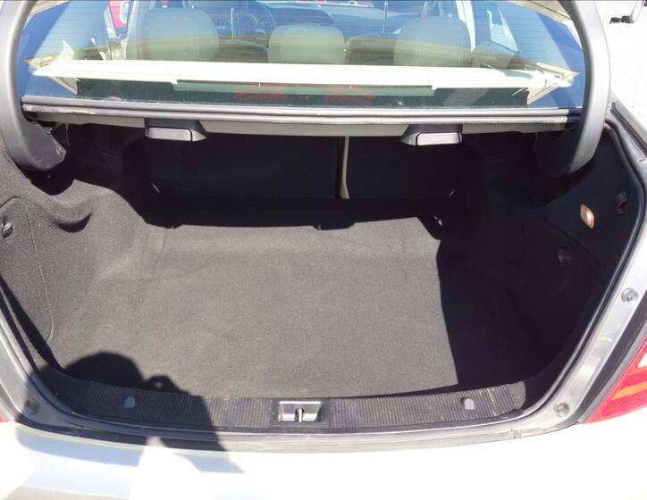 Mercedes-Benz Třídy C 16