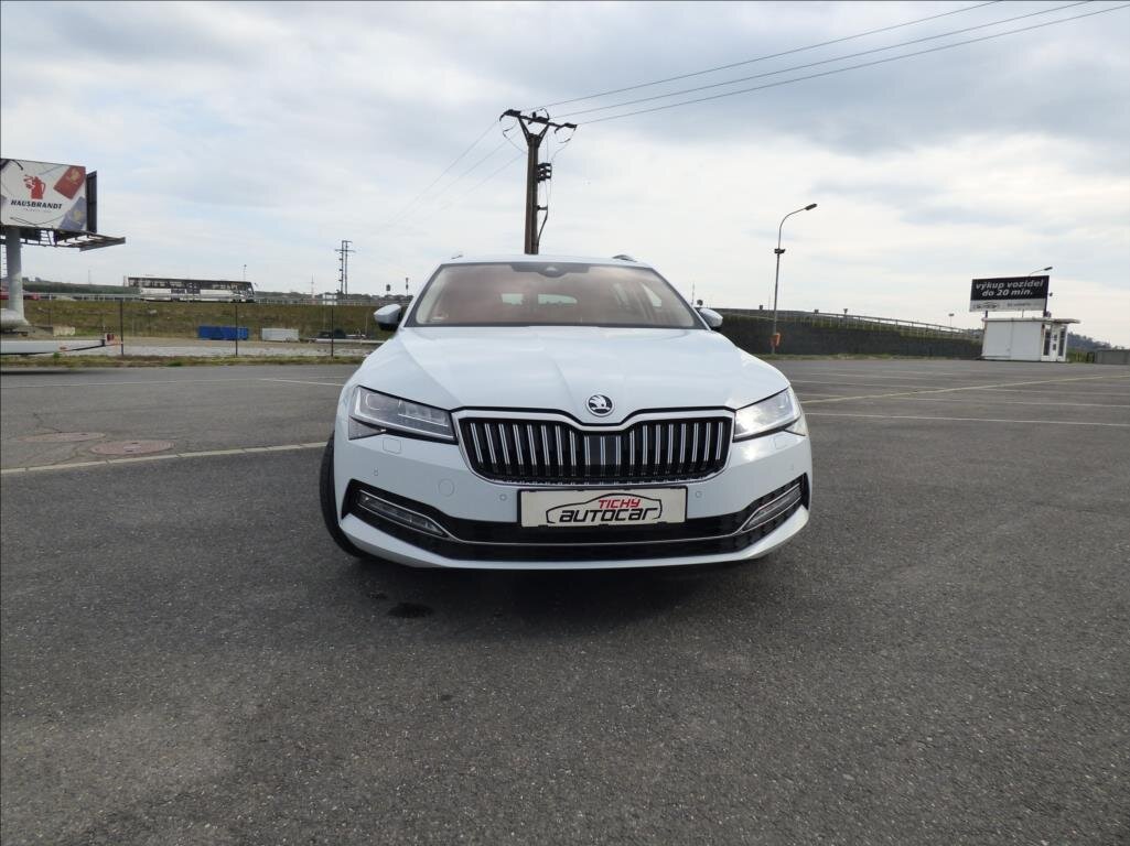 Škoda Superb Kombi 2,0 l 147 kw