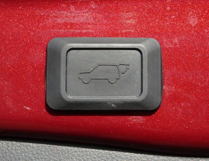 Toyota RAV4 SUV / Terénní 2,5 l 131 kw