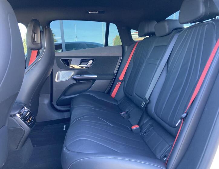 Mercedes-Benz EQE 11