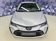 Toyota Corolla Sedan 1,5 l 92 kw