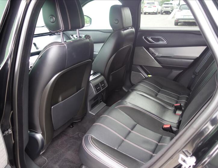 Land Rover Range Rover Velar 36