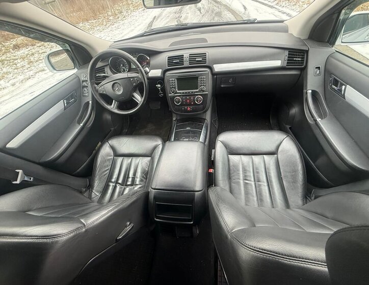 Mercedes-Benz Třídy R MPV 3,0 l 170 kw