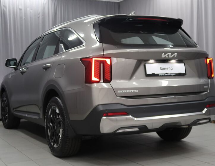 KIA Sorento 6