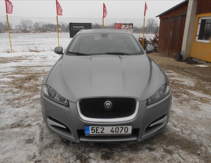 Jaguar XF Kombi 2,2 l 147 kw