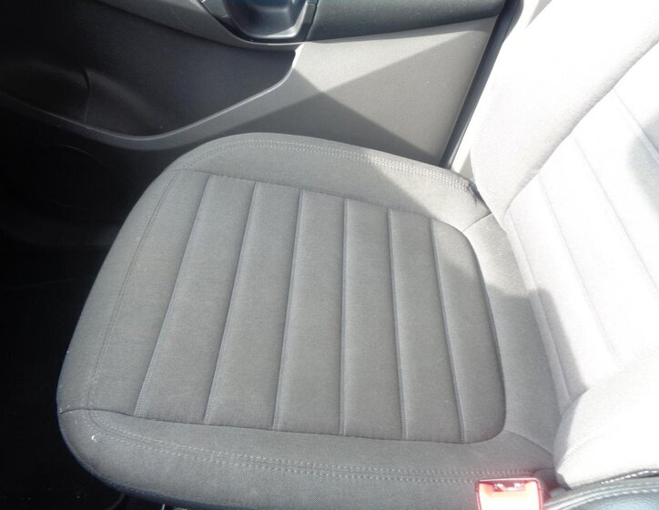 Ford Transit Connect Pick-up 1,5 l 88 kw