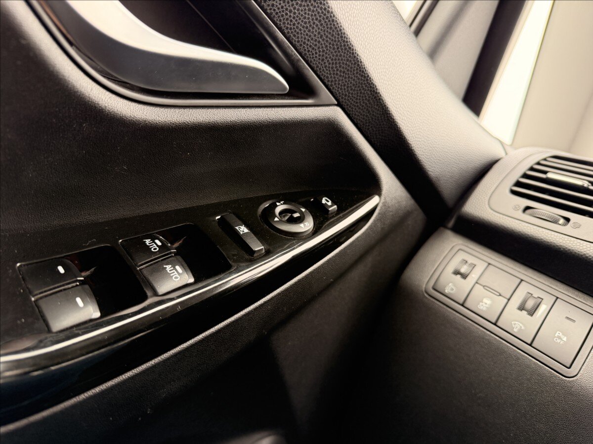 Hyundai ix20 Hatchback 1,4 l 66 kw