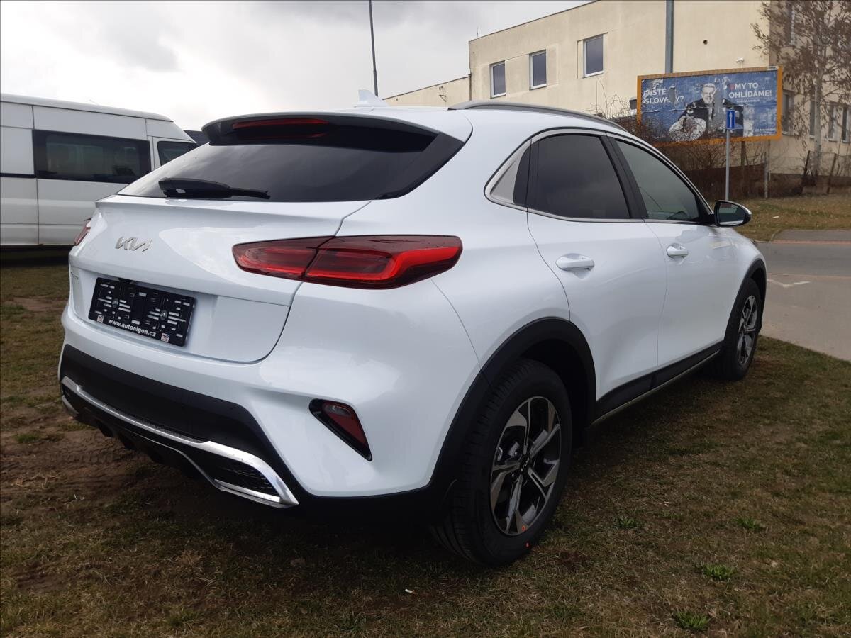 KIA XCeed SUV / Terénní 1,6 l 110 kw