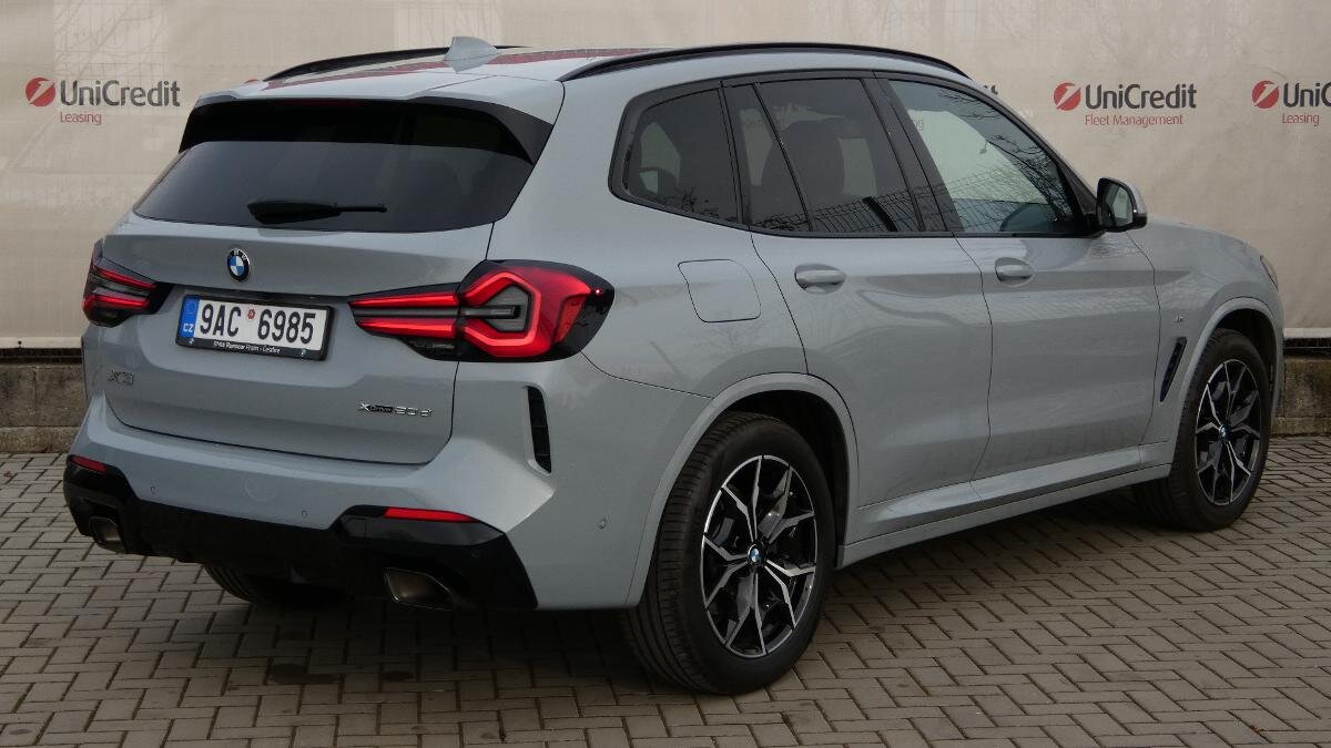 BMW X3 SUV / Terénní 2,0 l 140 kw