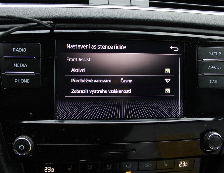 Škoda Octavia Liftback 1,6 l 85 kw