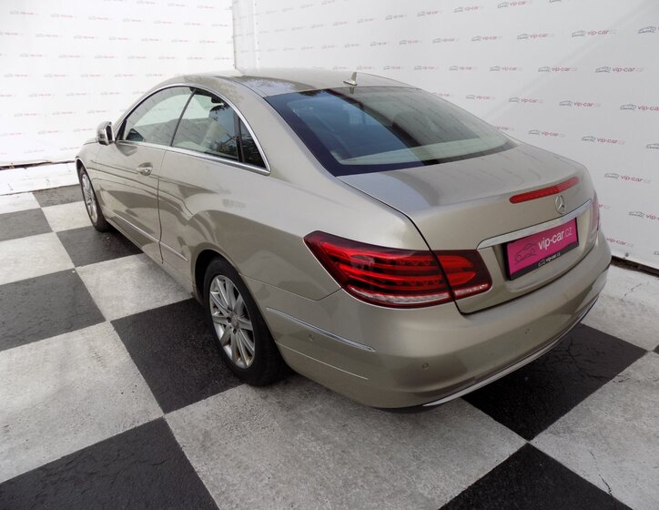 Mercedes-Benz Třídy E 3