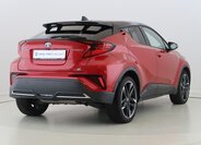 Toyota C-HR 5