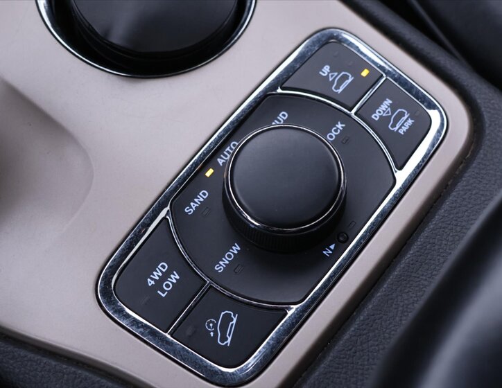 Jeep Grand Cherokee SUV / Terénní 3,0 l 184 kw