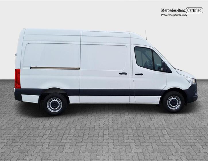 Mercedes-Benz Sprinter 6