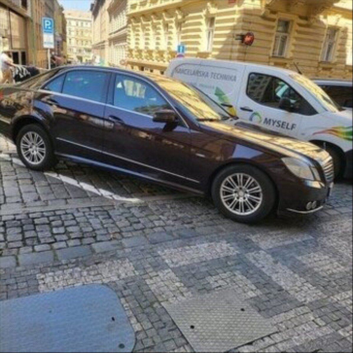 Mercedes-Benz Třídy E Sedan 0,0 0