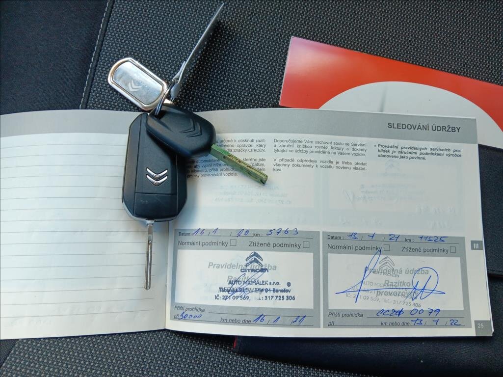 Citroën C3 Aircross SUV 1,2 l 61 kw