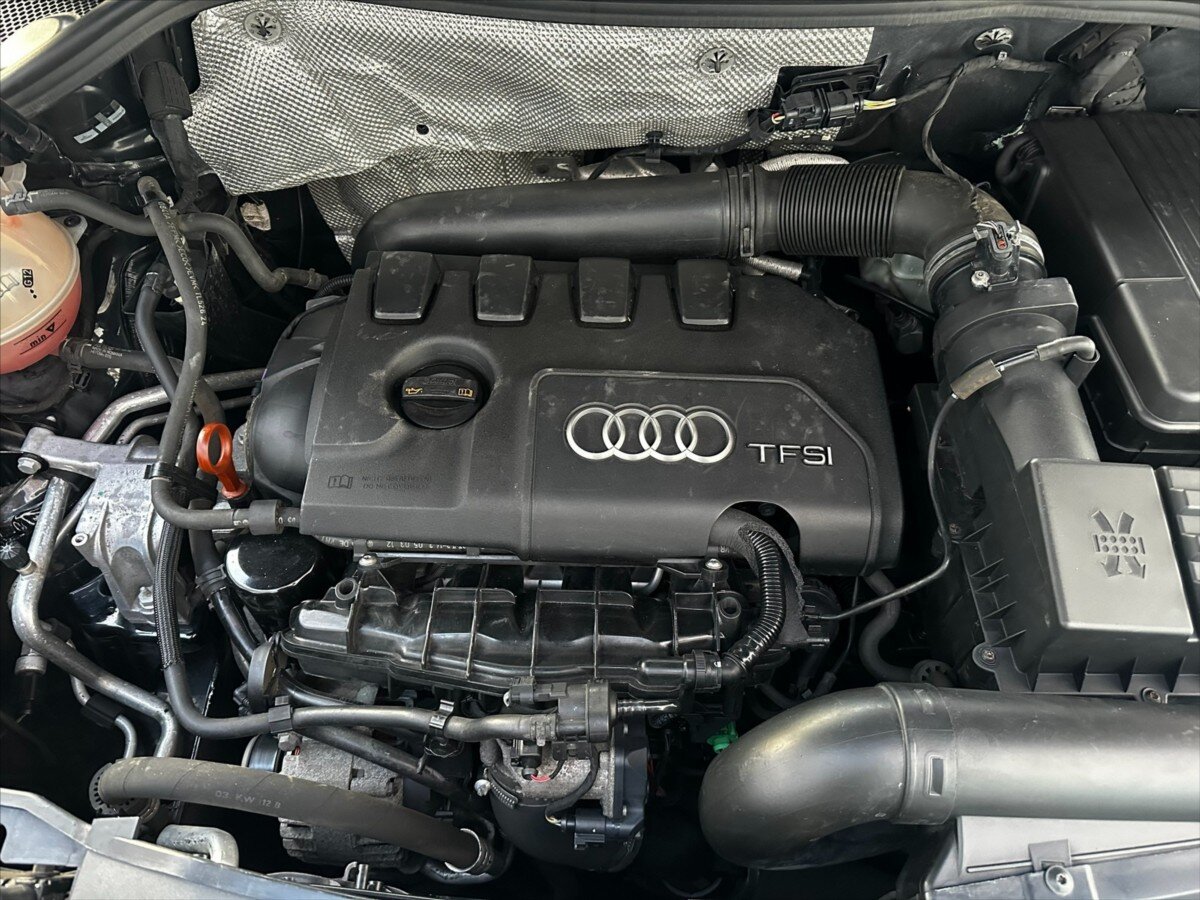 Audi Q3 Kombi 2,0 l 125 kw
