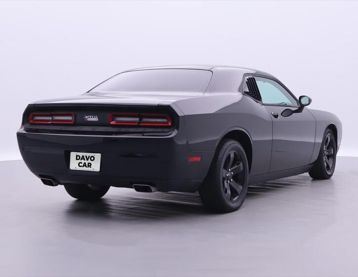 Dodge Challenger 7