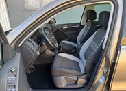 Volkswagen Tiguan SUV / Terénní 2,0 l 81 kw