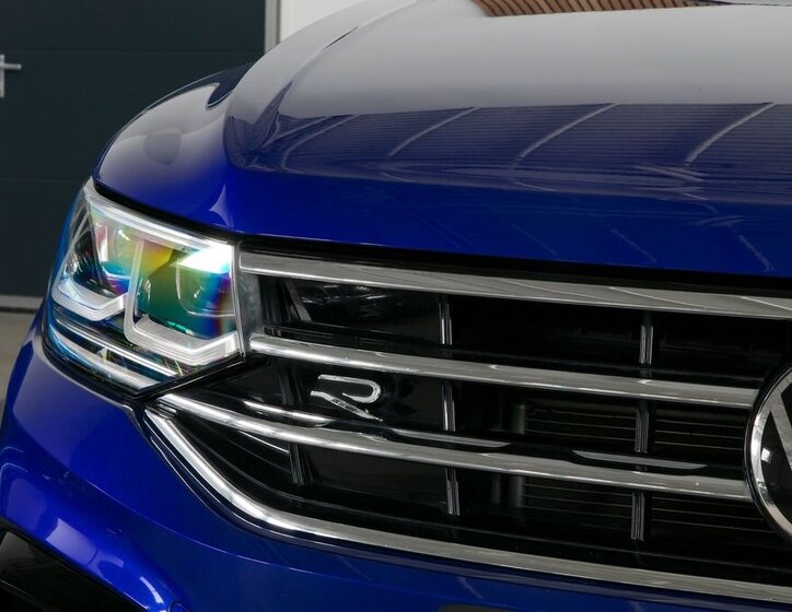 Volkswagen Tiguan SUV 2,0 l 235 kw