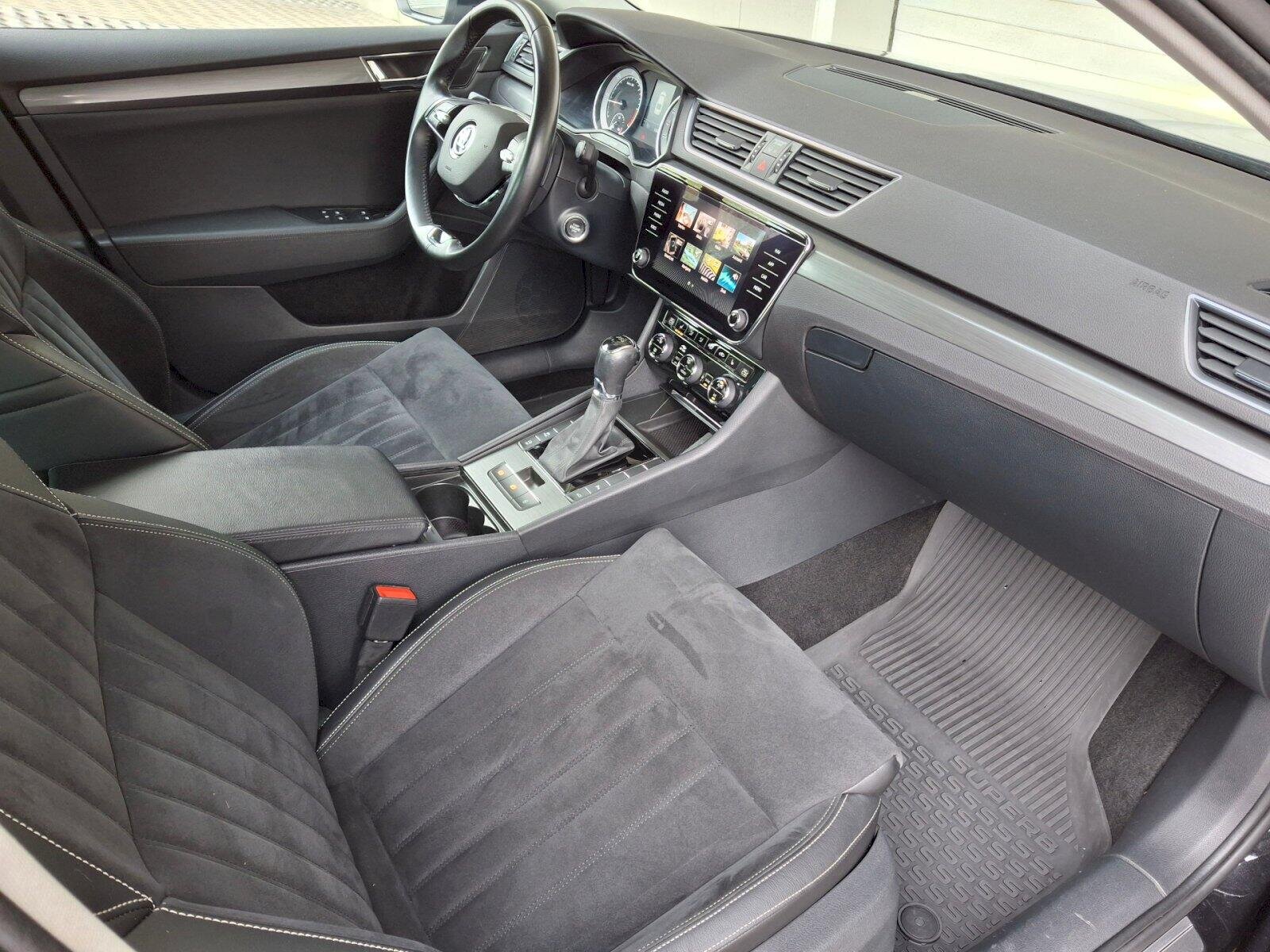 Škoda Superb Sedan / Limuzína 2,0 l 110 kw