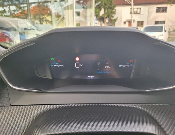 Peugeot 2008 SUV 1,2 l 96 kw