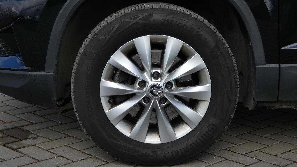 Škoda Karoq SUV / Terénní 1,5 l 110 kw