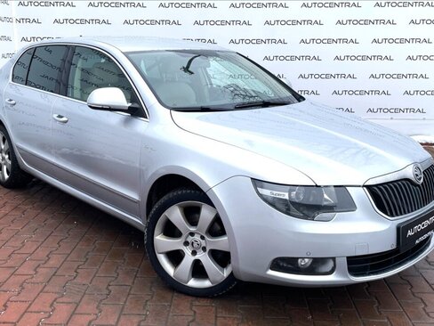 Škoda Superb Liftback 1,8 l 118 kw