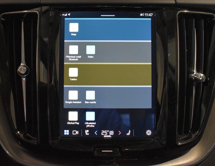 Volvo XC60 SUV / Terénní 2,0 l 145 kw