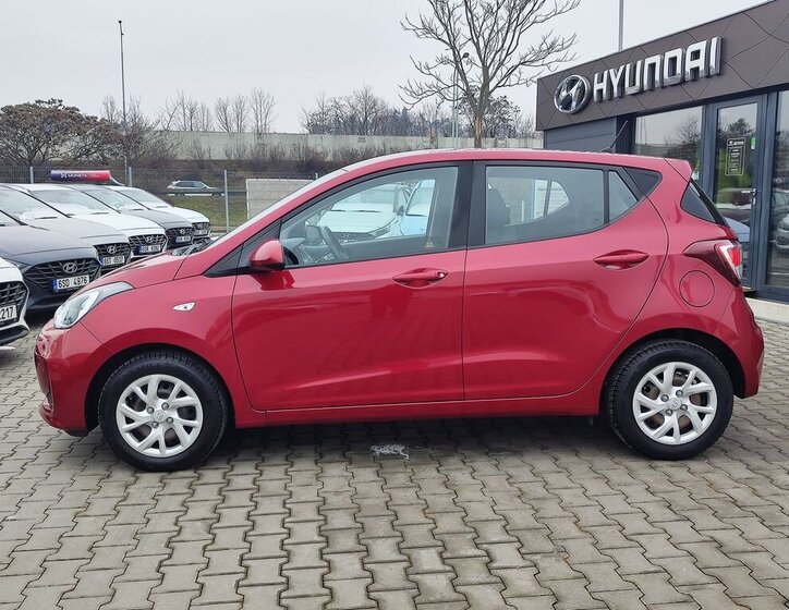 Hyundai i10 Hatchback 998,0 49 kw