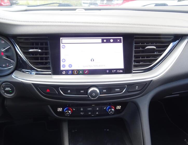 Opel Insignia 28