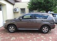Mitsubishi Outlander 11