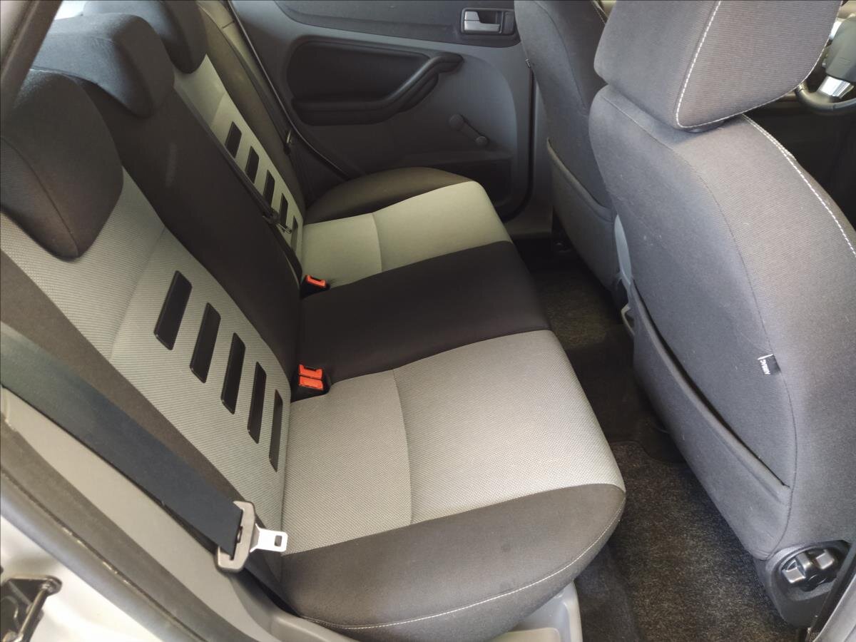 Ford Focus Hatchback 1,6 l 74 kw