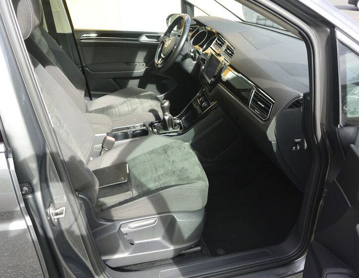 Volkswagen Touran 41