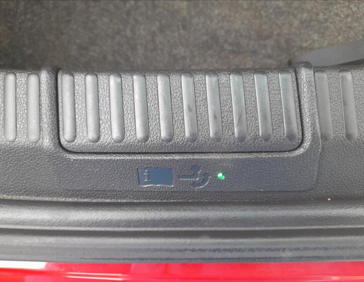 Škoda Superb Liftback 2,0 l 110 kw