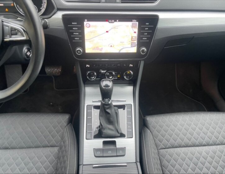 Škoda Superb Liftback 2,0 l 110 kw