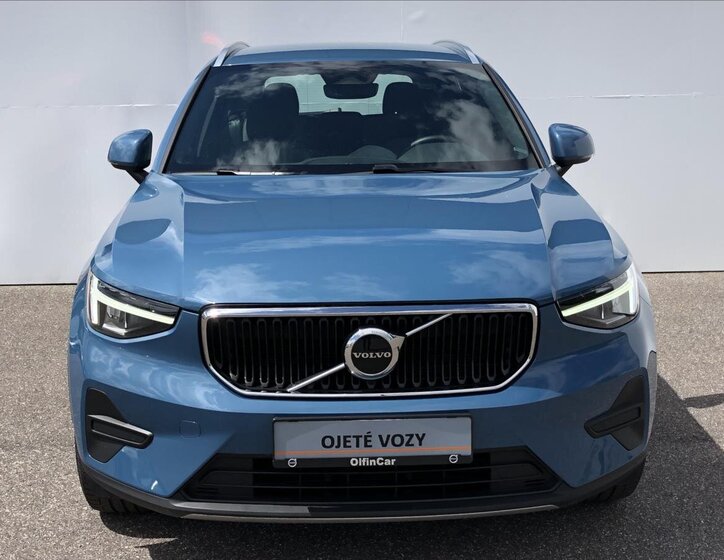 Volvo XC40 4