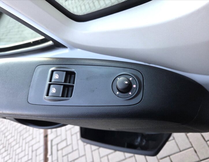 Fiat Ducato Valník 2,3 l 109 kw