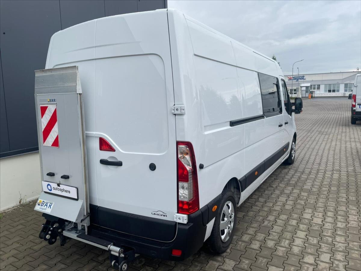 Nissan Interstar Skříň 2,3 l 100 kw