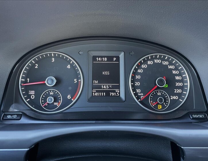 Volkswagen Touran MPV 1,6 l 77 kw