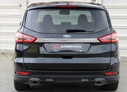Ford S-MAX 5