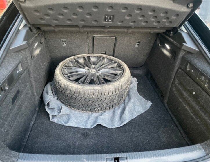 Škoda Superb Liftback 2,0 l 110 kw