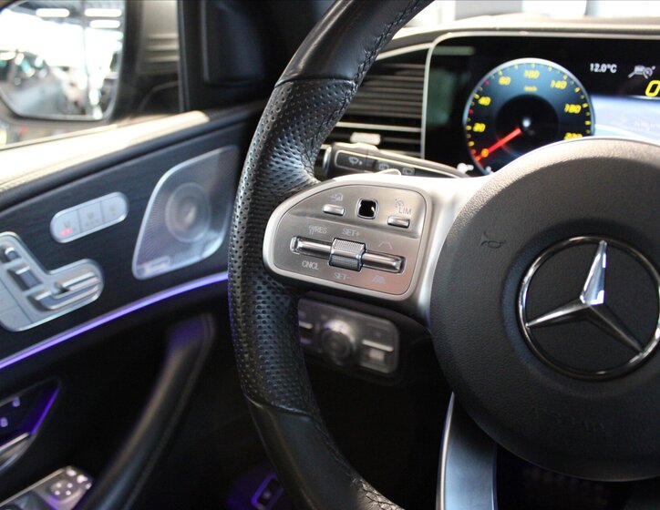 Mercedes-Benz GLE SUV 3,0 l 270 kw