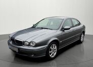 Jaguar X-Type 1