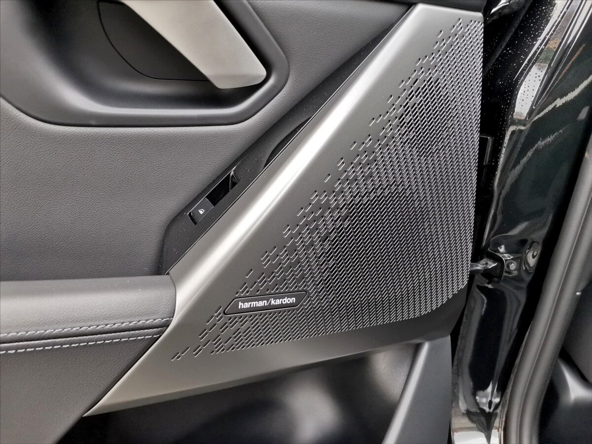 BMW i5 Sedan 0,0 290 kw