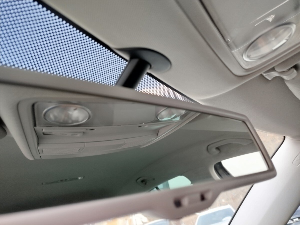 Volkswagen Tiguan SUV / Terénní 1,4 l 118 kw